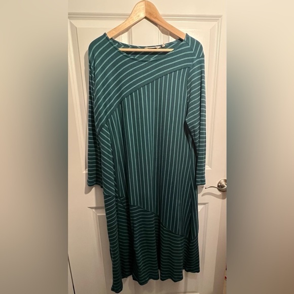Soft Surroundings Green Stripe Ribbed Knit Dress Size 1X - Picture 4 of 6